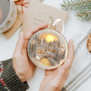 Fehérarany havas falu karácsonyfadísz holdfényes háttérrel - karácsony - karácsonyi lakásdekoráció - karácsonyfadíszek - Meska.hu