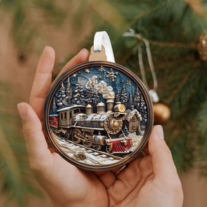 Havas karácsonyfadísz klasszikus gőzmozdonnyal és erdei házikóval, Karácsony, Karácsonyi lakásdekoráció, Karácsonyfadíszek, Famegmunkálás, MESKA