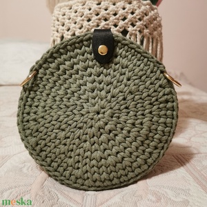 Horgolt macaron táska - Meska.hu