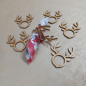 Szarvas karácsonyi szalvétagyűrű - karácsony - adventi díszek - adventi asztaldísz - Meska.hu