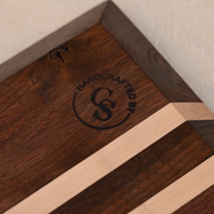 Dekoratív tálaló deszka (négyzet) - otthon & életmód - konyhafelszerelés, tálalás - sütés, főzés - vágódeszka - Meska.hu