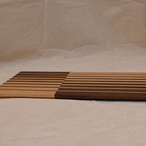 Tálaló tálca vágódeszka csíkozással (2) - otthon & életmód - konyhafelszerelés, tálalás - sütés, főzés - vágódeszka - Meska.hu