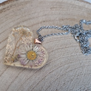 Epoxy szív alakú medál - Flower, Ékszer, Nyaklánc, Medálos nyaklánc, , MESKA
