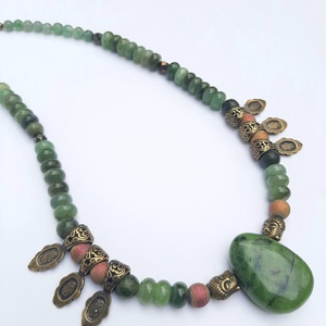 Nefrit jáde nyakék - ékszer - nyaklánc - medálos nyaklánc - Meska.hu