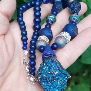 Chilei kalkopirit medál lapis lazulival, acháttal - ékszer - nyaklánc - medálos nyaklánc - Meska.hu