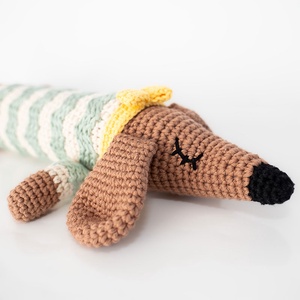 Horgolt tacsi fiú - játék & sport - plüssállat & játékfigura - kutya - Meska.hu