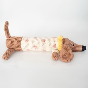 Horgolt tacsi lány - játék & sport - plüssállat & játékfigura - kutya - Meska.hu