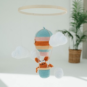 Léghajós kiságyforgó nyuszival és felhőkkel - játék & sport - 3 éves kor alattiaknak - kiságyforgó - Meska.hu