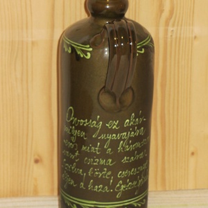 Kerámia pálinkás butella szilva mintával - otthon & lakás - dekoráció - asztal és polc dekoráció - díszüveg - Meska.hu