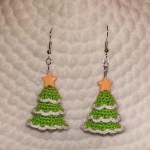 Karácsonyfa horgolt fülbevaló - ékszer - fülbevaló - lógó fülbevaló - Meska.hu