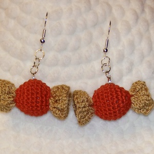 Horgolt szaloncukor fülbevaló - Meska.hu