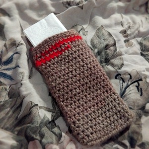 Zsepitartó, piros csík - táska & tok - pénztárca & más tok - zsebkendőtartó tok - Meska.hu