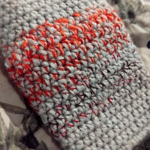 Zsepitartó, cérnás - táska & tok - pénztárca & más tok - zsebkendőtartó tok - Meska.hu