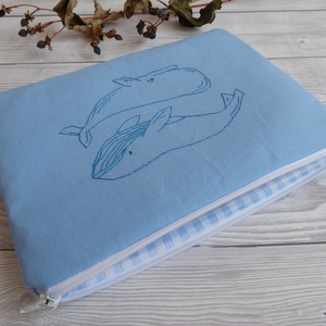 Hímzett kék bálna cet neszeszer - táska & tok - neszesszer - Meska.hu