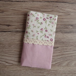 Rózsaszín virágos zsebkendő tartó - táska & tok - pénztárca & más tok - zsebkendőtartó tok - Meska.hu
