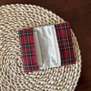 Kockás zsebkendő tartó - táska & tok - pénztárca & más tok - zsebkendőtartó tok - Meska.hu