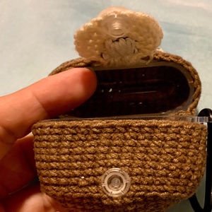 Airpods pro tok horgolt maci - táska & tok - pénztárca & más tok - fülhallgató tok  - Meska.hu