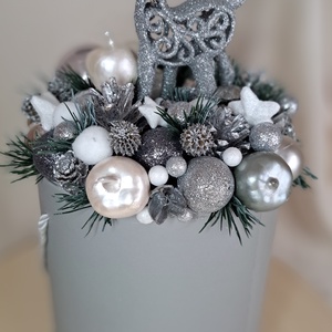 Adventi csillogó ezüst őzikés asztaldísz - karácsony - adventi díszek - adventi asztaldísz - Meska.hu