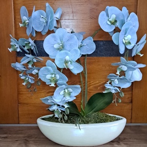Élethű orchidea asztaldísz magasfényű kaspóban menta, Otthon & Életmód, Dekoráció, Asztal és polc dekoráció, Asztaldísz, Virágkötés, MESKA
