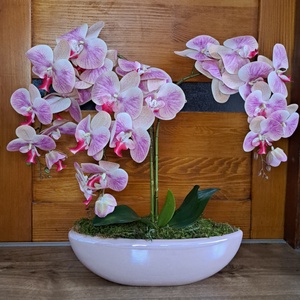Élethű orchidea asztaldísz magasfényű kaspóban cirmos rózsaszín, Otthon & Életmód, Dekoráció, Asztal és polc dekoráció, Asztaldísz, Virágkötés, MESKA