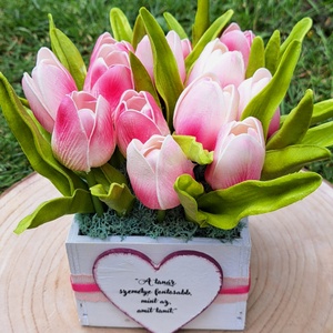Tulipános asztaldísz óvoda bölcsöde ballagás ajándék - otthon & életmód - dekoráció - asztal és polc dekoráció - asztaldísz - Meska.hu