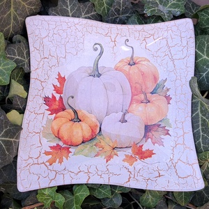 Őszi üvegtál vintage stílusban, Otthon & Életmód, Dekoráció, Asztal és polc dekoráció, Dekorációs tál, tartó, Decoupage, transzfer és szalvétatechnika, MESKA