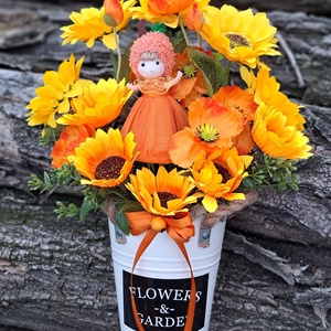 Őszi asztali dekoráció ősztündér és napraforgóval - otthon & életmód - dekoráció - asztal és polc dekoráció - asztaldísz - Meska.hu Őszi asztali dekoráció ősztündér és napraforgóval - otthon & életmód - dekoráció - asztal és polc dekoráció - asztaldísz - Meska.hu