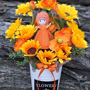 Őszi asztali dekoráció ősztündér és napraforgóval - otthon & életmód - dekoráció - asztal és polc dekoráció - asztaldísz - Meska.hu Őszi asztali dekoráció ősztündér és napraforgóval - otthon & életmód - dekoráció - asztal és polc dekoráció - asztaldísz - Meska.hu