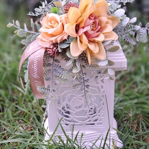 Rózsamintás lámpás LED világítással, virág díszítéssel katedramécses, Otthon & Életmód, Vallás, Temetkezési tárgy, Sírdísz, kegyeleti dísz, , MESKA