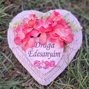 Sírdísz szív alakú kőkaspóban - Meska.hu