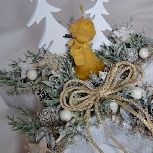 Adventi asztaldísz méhviasz angyalka gyertyával - karácsony - adventi díszek - adventi asztaldísz - Meska.hu