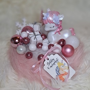 Kislányos adventi asztaldísz LED világítással unikornissal, Karácsony, Adventi díszek, Adventi asztaldísz, Festett tárgyak, Virágkötés, MESKA