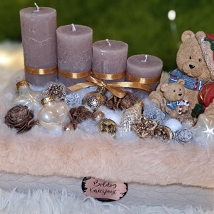 Adventi gyertyás asztaldísz kötött szőrmés kaspóban - karácsony - adventi díszek - adventi asztaldísz - Meska.hu
