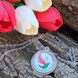 Nyaklánc békegalamb motivummal - ékszer - ékszerszett - Meska.hu