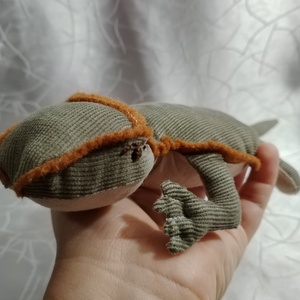 Szakállas agáma (bearded dragon) - játék & sport - plüssállat & játékfigura - plüss sárkány - Meska.hu