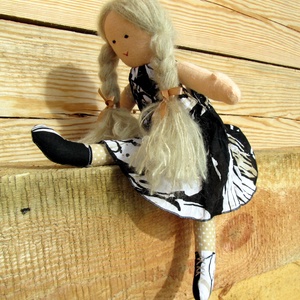 Hirtelenszőke copfos baba -  - Meska.hu