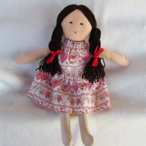 Barna baba szivecskés ruhában -  - Meska.hu