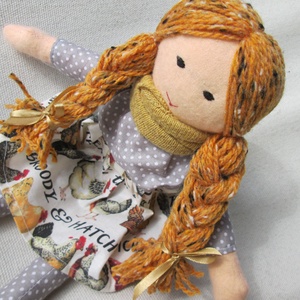 Melírozott szőke baba tyúkos ruhában  -  - Meska.hu