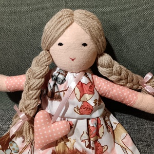 Szőke hajú baba pöttyös harisnyában, Játék & Sport, Baba & babaház, Baba, Baba-és bábkészítés, Varrás, MESKA