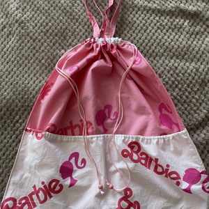 Barbie-s oviszsák  - játék & sport - ovis felszerelés - ovis zsák - Meska.hu