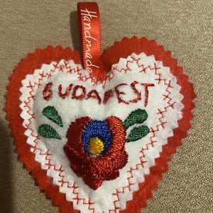 Hímzett tűpárna - otthon & életmód - lakástextil - párna & párnahuzat - forma párna - Meska.hu