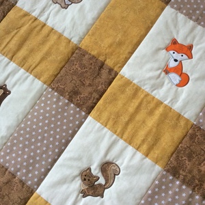 Állatos takaró rókával és nyuszival okker és drapp színben, Otthon & Életmód, Babaszoba, gyerekszoba, Babatakaró, gyerek pléd, Hímzés, Patchwork, foltvarrás, MESKA