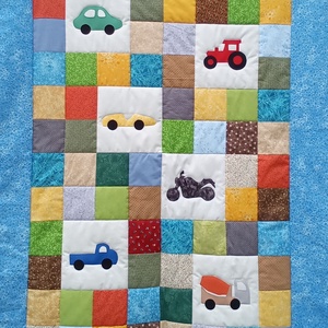 Járgányos takaró traktorral, motorral, Otthon & Életmód, Babaszoba, gyerekszoba, Babatakaró, gyerek pléd, Patchwork, foltvarrás, Varrás, MESKA