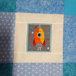 Űrhajós takaró , Otthon & Életmód, Babaszoba, gyerekszoba, Babatakaró, gyerek pléd, Patchwork, foltvarrás, Varrás, MESKA