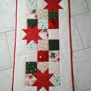 Piros-fehér csillagos karácsonyi futó , Karácsony, Karácsonyi lakásdekoráció, Karácsonyi lakásdíszek, Patchwork, foltvarrás, Varrás, MESKA