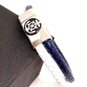 Tengerész piros-fehér valódi bőr karkötő, horgony mintás, nemesacél mágneszárral, nőknek - ékszer - karkötő - fonott karkötő - Meska.hu