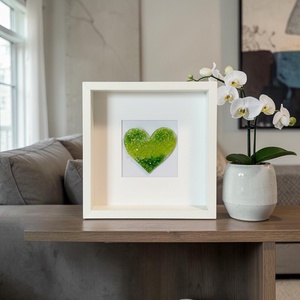 Zöld harmónia - szív alakú üvegkép - Meska.hu