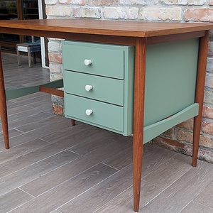 Felújított retro, mid century térbe állítható íróasztal - otthon & életmód - bútor - asztal - Meska.hu