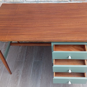 Felújított retro, mid century térbe állítható íróasztal - otthon & életmód - bútor - asztal - Meska.hu