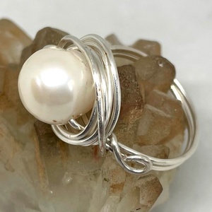 Egyköves tenyésztett gyöngyös gyűrű - ékszer - gyűrű - szoliter gyűrű - Meska.hu